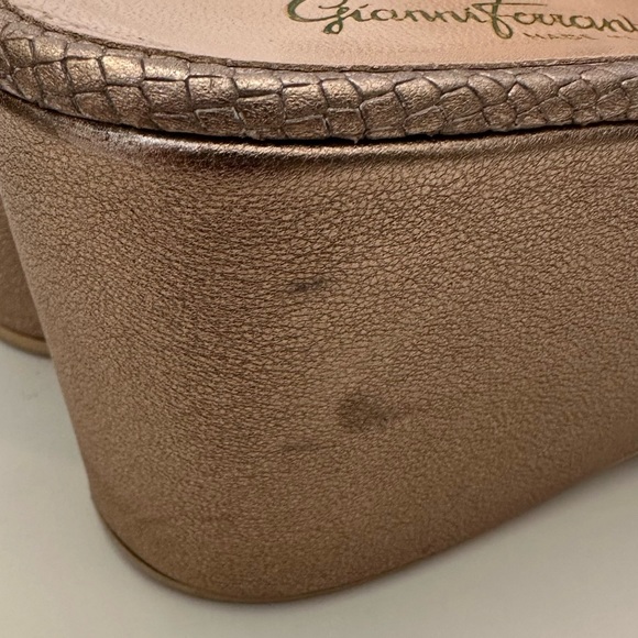 Gianni Ferrante Italian Gold Summer Platform Wedge Slide Sandal Size 38 - Picture 15 of 16